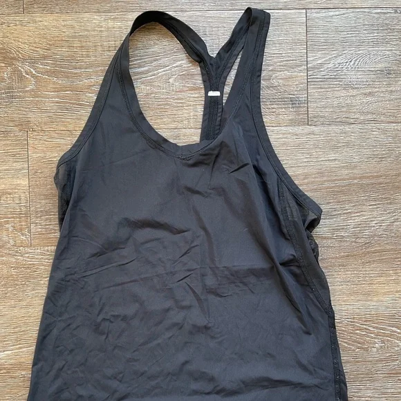 Size 2 Lululemon Black Tank - Picture 2 of 3